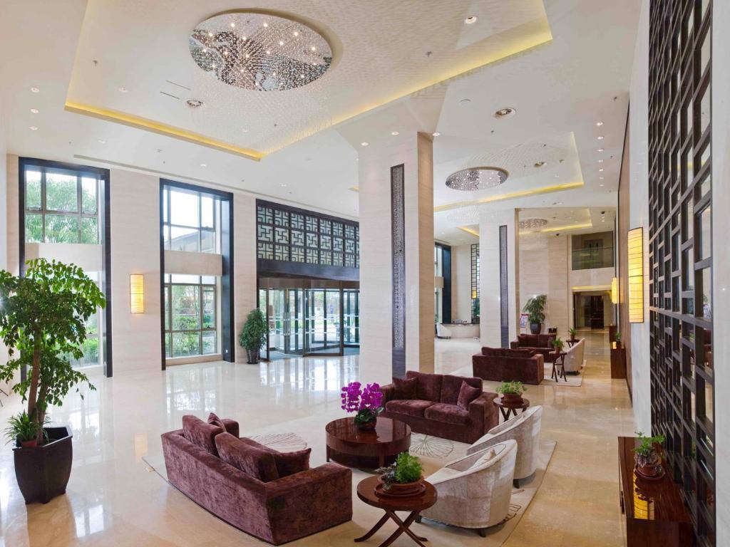 Days Inn Business Place Longwan Beijing Exterior photo